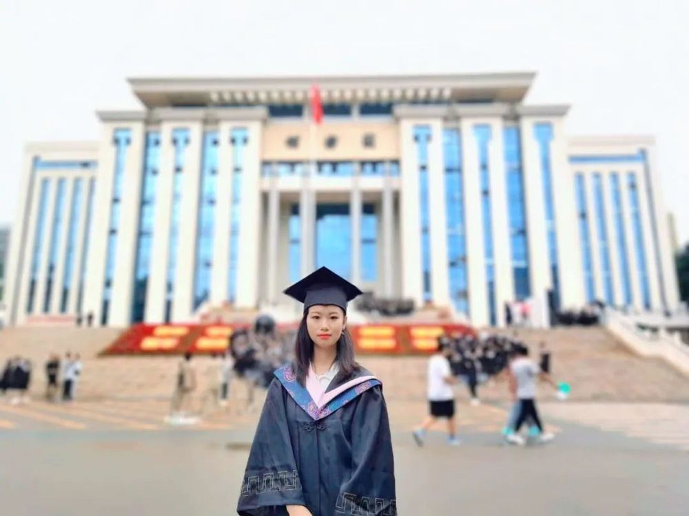 校友图片1 许思琪|从专升本到研究生,努力的每一步都算数