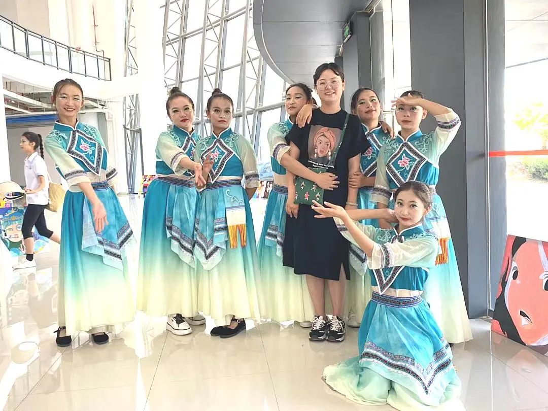 施祥玲 | 努力成长抓住机遇,在讲台上书写青春故事